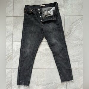 Levi’s Wedgie Skinny Button Fly Raven’s Wing Charcoal Wash PC9-52305-0017